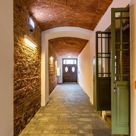 Relax Jacuzzi Apartment Cracovie Extérieur photo